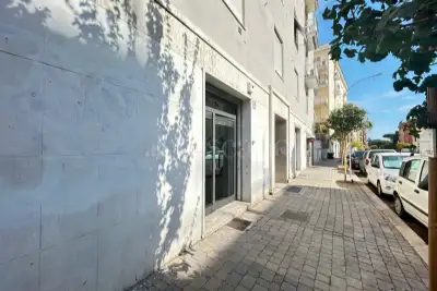 Negozio in affitto, Viale di Villa Pamphili, Roma