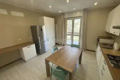 Casa in vendita, Via Paolo Riccardi, Brescia