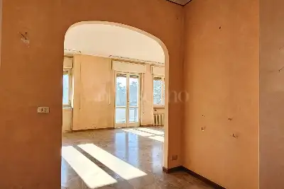 Casa in vendita, Via Montello, Brescia