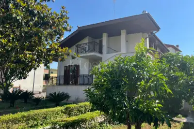 Villa in vendita, Via Reatina, Mentana
