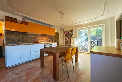 Casa in vendita, Via Sofocle, Roma