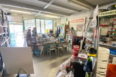 Attività Commerciale in vendita, Via Monte Sant'Elia, Induno Olona