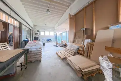 Capannone in vendita, Via Provinciale, Mesenzana