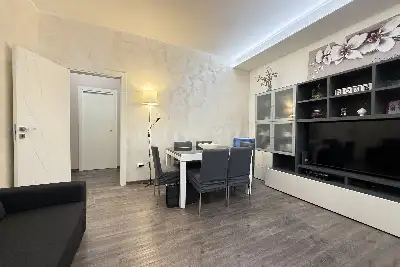 Casa in vendita, Via Canipari, Brescia