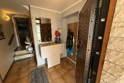 Villino a Schiera in vendita, Via Donatello, Brescia