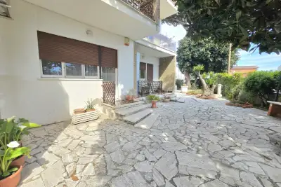 Casa in vendita, Strada Statale 1, Santa Marinella