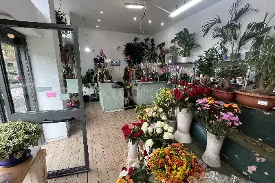 Negozio in vendita, Via Milano , Corsico