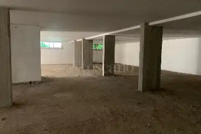 Magazzino in vendita, Via Fratelli Bandiera, Pomezia