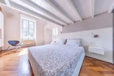 Casa in vendita, Via Castelfidardo, Roma