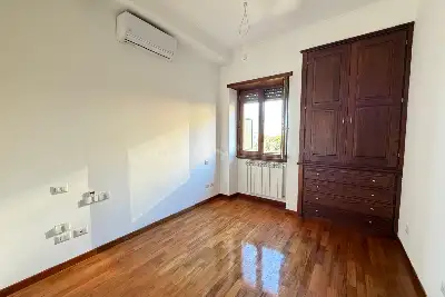 Casa in affitto, Via Ildebrando della Giovanna, Roma