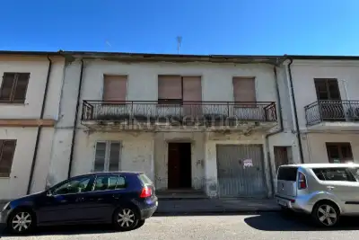 Casa Indipendente in vendita, Via Prof. E. Garau, Thiesi