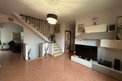 Villa in vendita, Via Vandoies, Roma