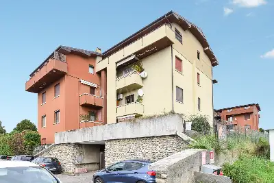 Casa in vendita, Via Milano, Cantù