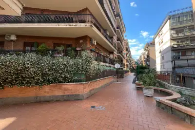 Casa in vendita, Via Nomentana, Roma