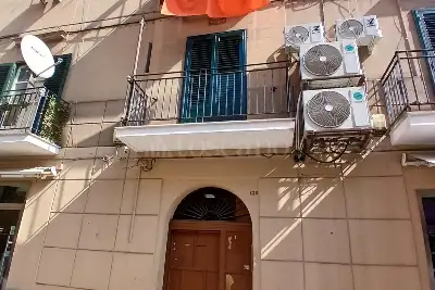 Casa in vendita, Via Oreto, Palermo