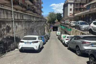 Magazzino in vendita, Rapisardi, Catania