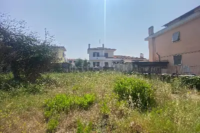 Edificabile Residenziali in vendita, Via Oleggio, Roma