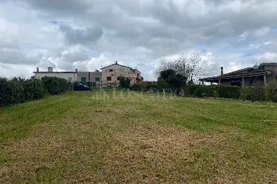 Agricolo in vendita, Via Carezzano, Roma