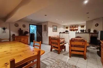 Villa Plurifamiliare in vendita, Via delle Vigne di Morena, Roma