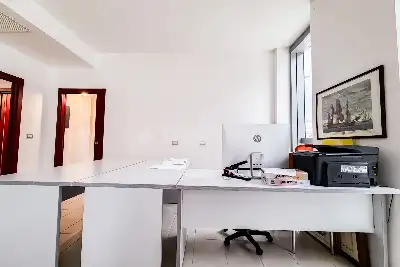 Ufficio in vendita, Via Ghana, Olbia