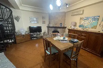 Villa Bifamiliare in vendita, Via Carlo Levi, Palermo