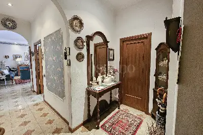 Casa in vendita, Via Magnagrecia, Roma