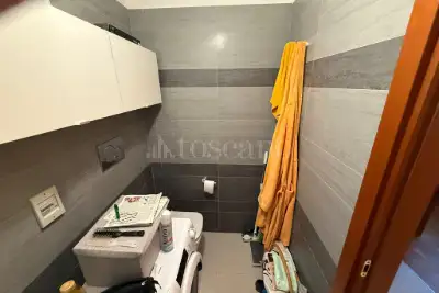 Casa in vendita, Via Pola, Como