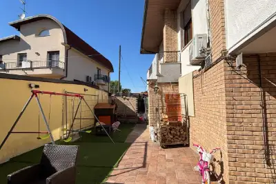 Villa in vendita, Via Vanzaghello, Busto Arsizio