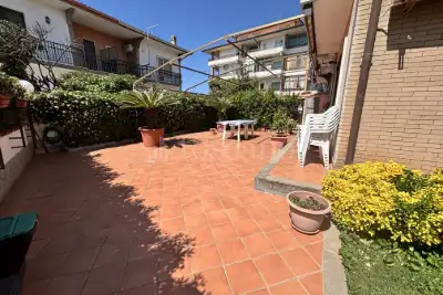 Villa Bifamiliare in vendita, Via Mantegna, Pomezia