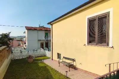 Casa Indipendente in vendita, via Passo Sella, Montesilvano