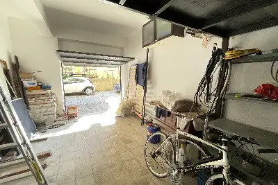 Garage in vendita, Via Consolare Pompea, Messina