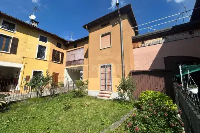 Casa Indipendente in vendita, Via Fratelli Vivenzi, Concesio