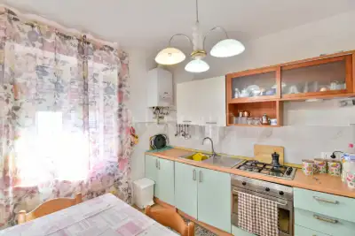 Casa in vendita, Via Milano, Cantù