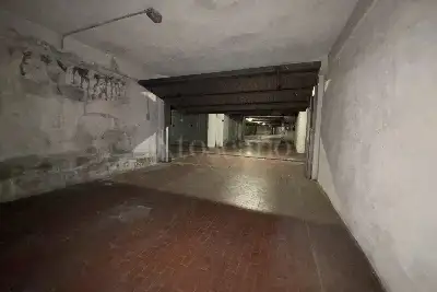 Box in vendita, Via Boves, Brescia