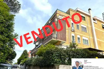 Casa in vendita, Via Sant'Arcangelo di Romagna, Roma