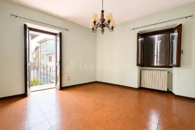 Casa in vendita, Via Regia Antica, Lonato del Garda