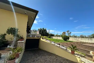Casa Indipendente in vendita, Strada Piscina Scura, Latina