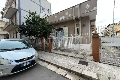 Casa Indipendente in vendita, Traversa di viale di Ponente , Cerignola