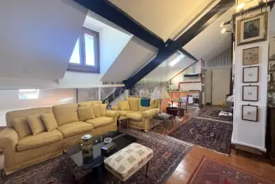Casa in vendita, Via Pietro Pomponazzi, Milano