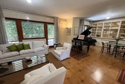 Villino a Schiera in vendita, Via Mar della Cina, Roma