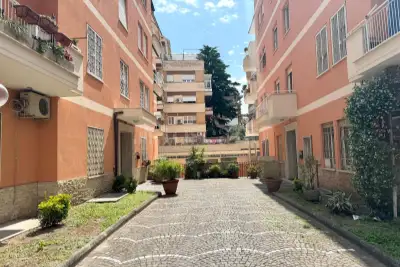 Casa in vendita, Via Gregorio XI, Roma