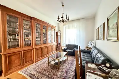 Casa in vendita, Via Pisanello, Milano