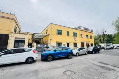 Laboratorio in vendita, Via Giano della Bella, Roma