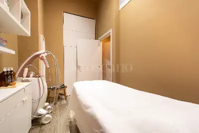 Negozio in vendita, Via Giulio Romano 21, Milano