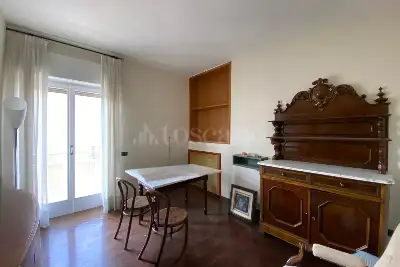 Casa in vendita, Via Roberto da Bari, Bari