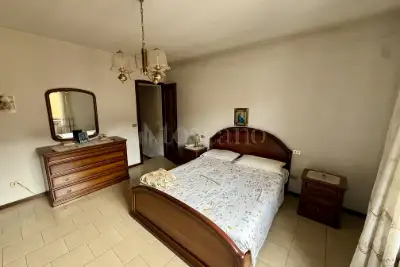 Casa Indipendente in vendita, Via Cristoforo Colombo, Borgosatollo