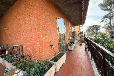 Casa in vendita, Via Luigi Galassi, Roma