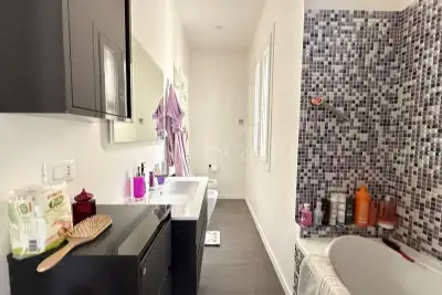 Attico in vendita, Via Edoardo Jenner, Roma