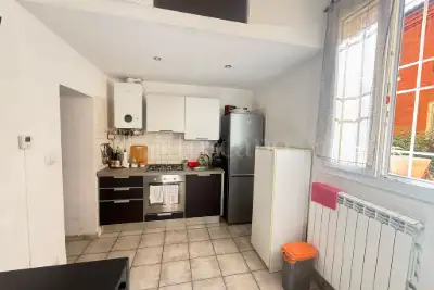 Casa in vendita, Via Irnerio, Bologna