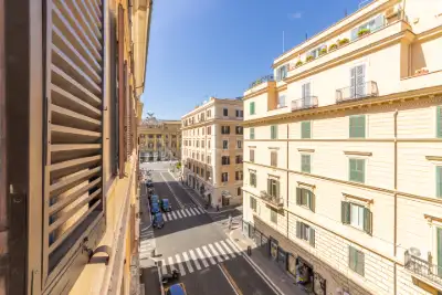 Casa in vendita, Via Volturno, Roma
